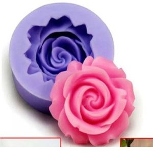 Silicone mold. 3D large rose.